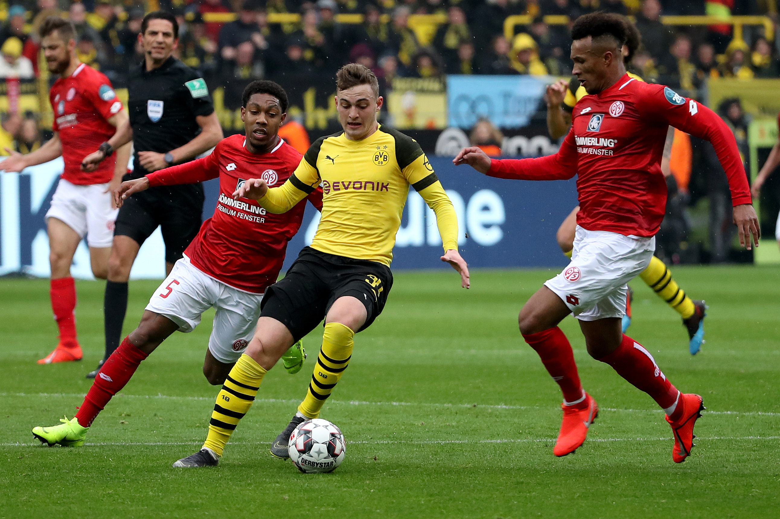 们的竞技水 们的竞技水