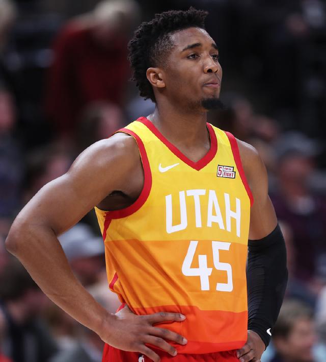 而关键时刻 而关键时刻