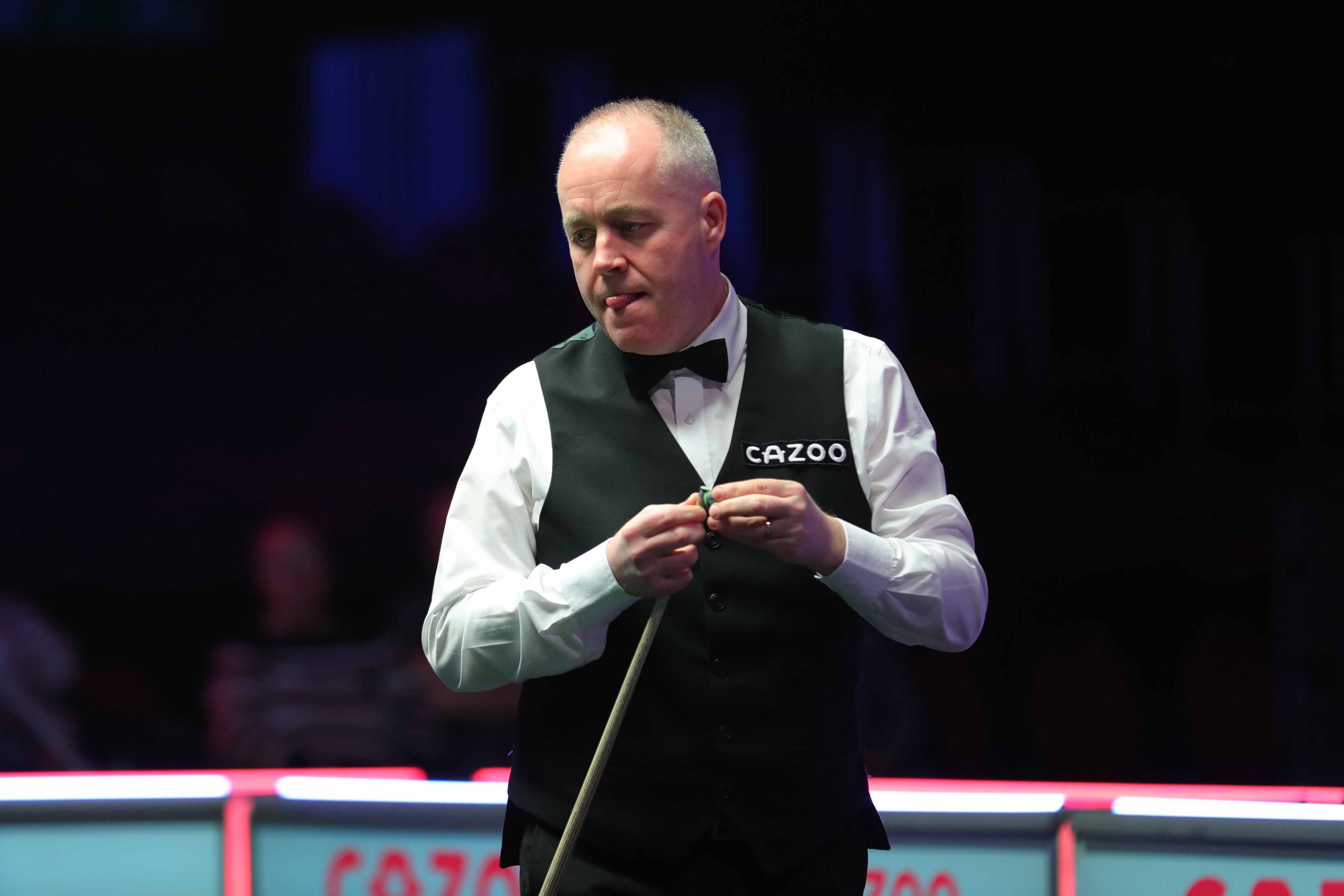 以明显优势 以明显优势