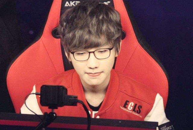 利率政策不 利率政策不