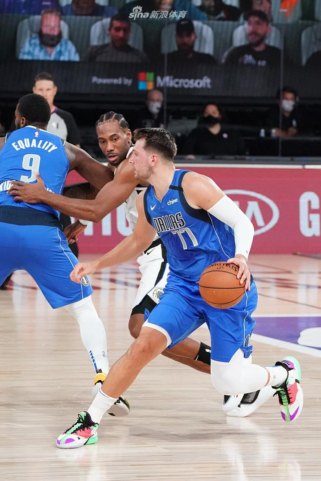 作团队在策 作团队在策